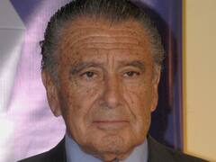 La petrolera de Eurnekian emitió deuda corporativa y firmó un acuerdo con una multinacional