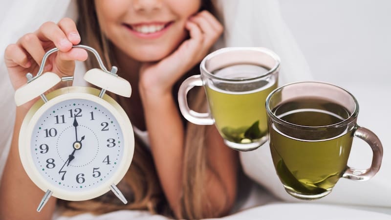 Tomar té verde a la mañana. Fuente: Freepik.