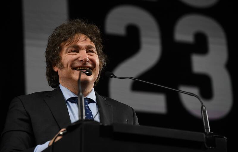 Javier Milei quiere que la obra pública pase a la gestión privada.