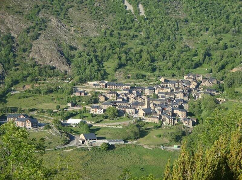 Buscan voluntarios para vivir gratis entre las montañas y ofrecen trabajo asegurado - El Cronista