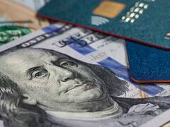 Fin del Impuesto PAIS: cómo conviene pagar el saldo en dólares de la tarjeta de crédito