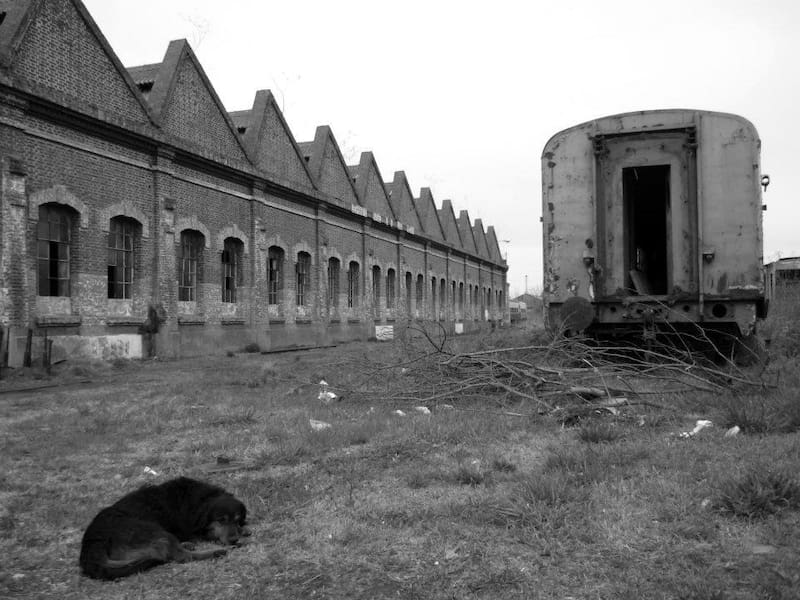 El pueblo aún conserva su estación, los vagones y las locomotoras antiguas que permiten recordar parte del auge de Mechita. Además, fue declarado como Pueblo Histórico Ferroviario por la gran historia que tiene. (Fuente: Municipalidad de Bragado).