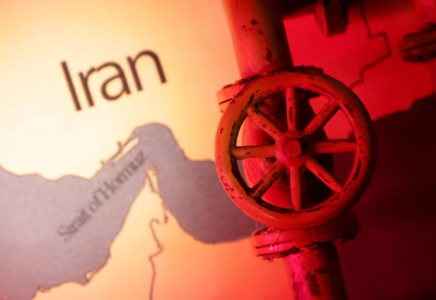 Alerta mundial: ¿cómo afectarán los ataques contra Irán a los flujos del petróleo?