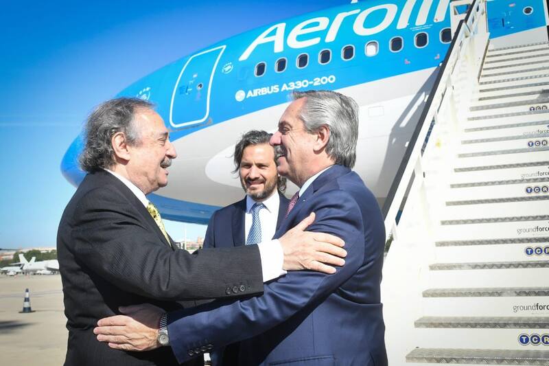 El presidente Alberto Fernández llegó a Madrid esta mañana y fue recibido por Ricardo Alfonsín, embajador de Argentina en España.
