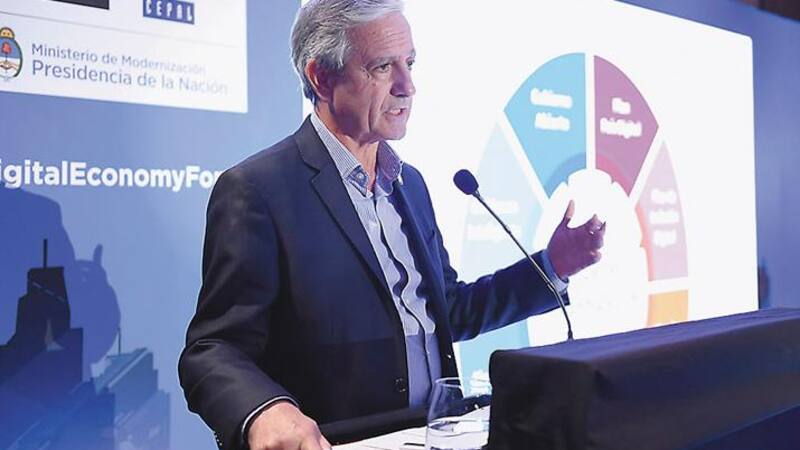 El titular de Modernización, Andrés Ibarra, otro de los ministros del Ejecutivo que pasará por el Congreso