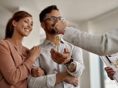 Este pueblo de Segovia vende casas de 80 metros cuadrados por menos de 90.000 euros: está a menos de 2 horas de Madrid