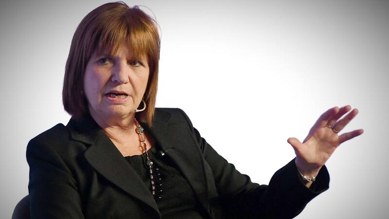 "Menem entraba por el carisma. En mi caso, entro por mi carácter, mi coraje", dijo Bullrich.