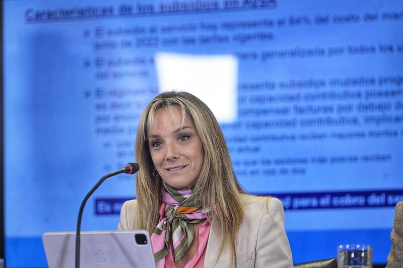 La presidenta de Aysa, Malena Galmarini, se mostró muy satisfecha con el resultado del canje de deuda