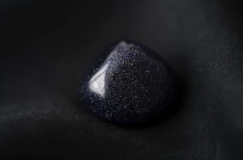 Ni cuarzo, ni turmalina: la piedra energética que más resguarda, previene la inflamación y aumenta la energía