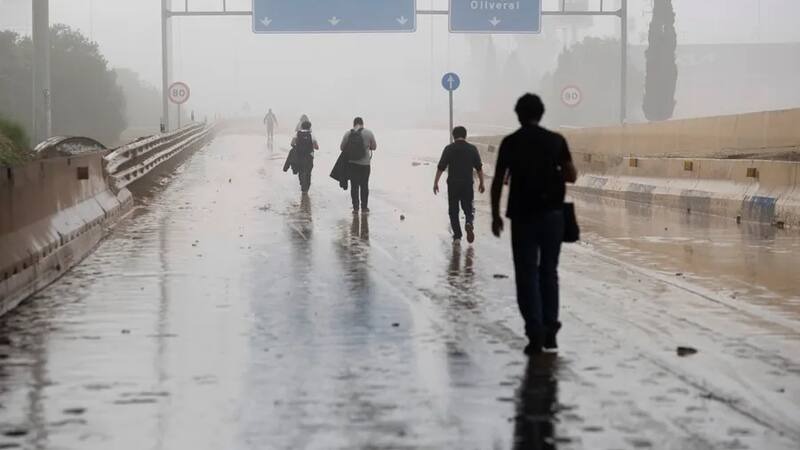Una fuerte tormenta se aproxima esta noche y sacudirá varias provincias del país: cuáles son las zonas en alerta amarilla.