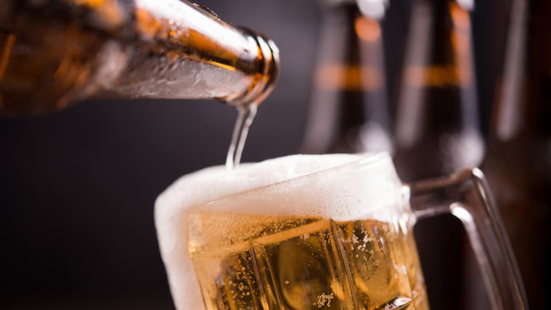 Revelan cuál es el origen de las cervezas de marca blanca de los supermercados españoles.