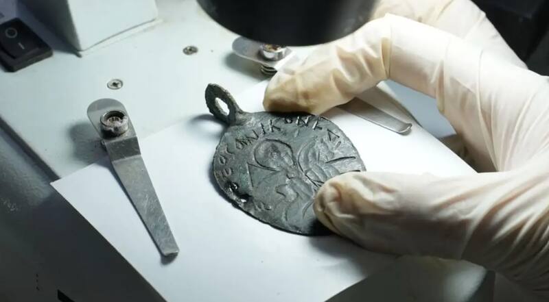 Los arqueólogos que descubrieron el amuleto en Adrianópolis señalaron que nunca antes se había encontrado un talismán similar en la región. (Foto: Universidad de Karabük)