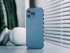 Descuentos en Apple: ahora puedes comprar un iPhone 13 a casi 20% menos del precio original