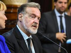 El hijo de Rafael Bielsa fue designado en Salud con un salario de $ 215.000