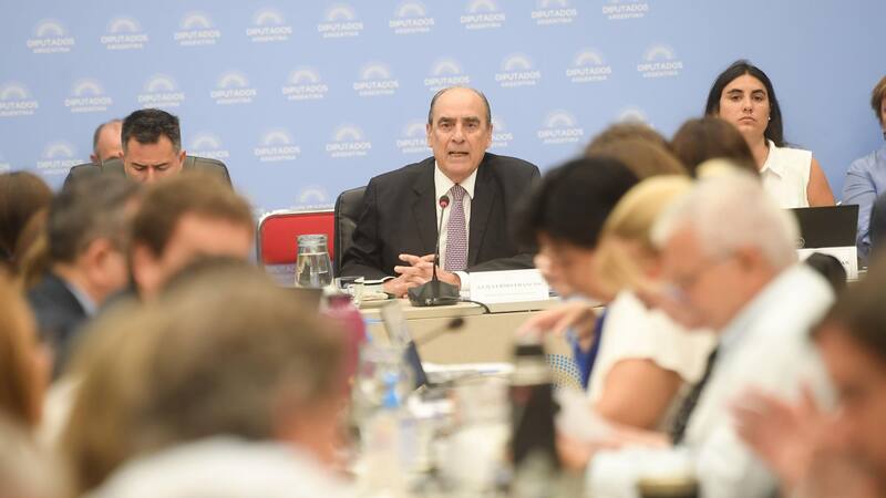 Francos defendió la ley ómnibus en Diputados