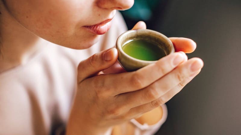 El té de matcha y sus propiedades milenarias. (Foto: Freepik).