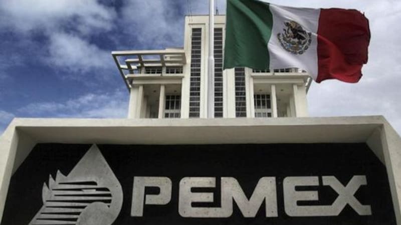 Parte de la caída de la exportación de crudo de Pemex se redirigió a las refinerías.