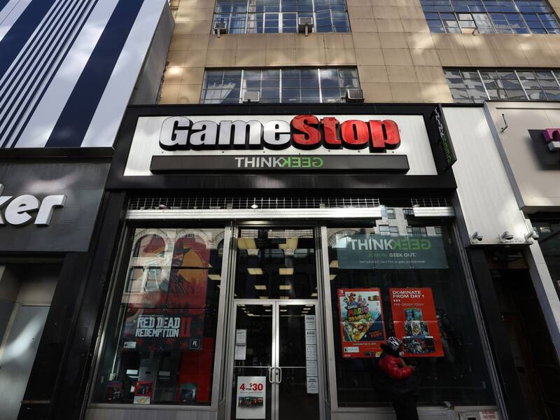 La reconocida cadena de tiendas de tecnología GameStop anunció el cierre masivo de sucursales en el 2026. Fuente: Archivo.