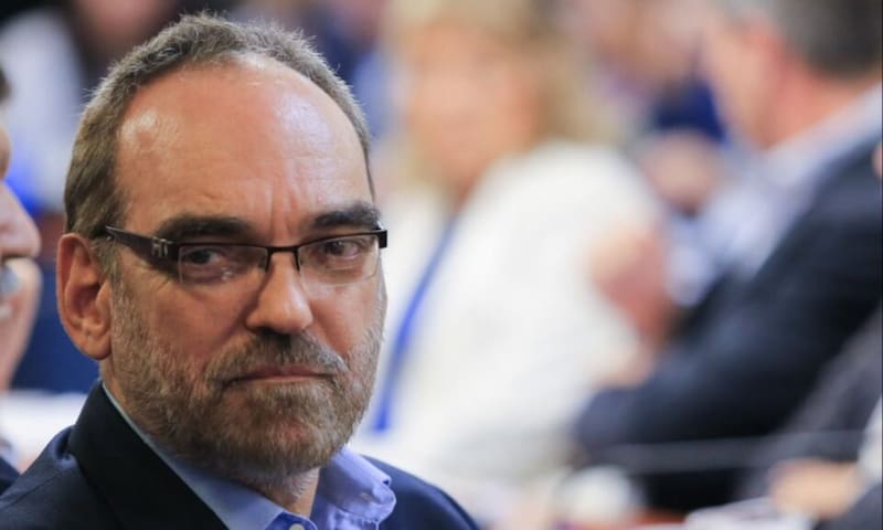 Fernando Iglesias explicó su ausencia en la sesión del acuerdo con el FMI.