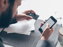 Billeteras vs. bancos: las verdades detrás de la batalla campal por el pago de sueldos