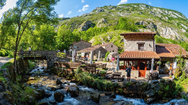 Escapadas: este pueblo de Asturias está tan alejado que solo se puede llegar caminando y es ideal para desconectar de todo.