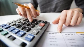 El Gobierno español estudia una nueva cuenta de ahorro e inversión para sacar el dinero de las cuentas sin rentabilidad