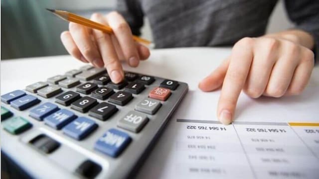 El Gobierno español estudia una nueva cuenta de ahorro e inversión para sacar el dinero de las cuentas sin rentabilidad