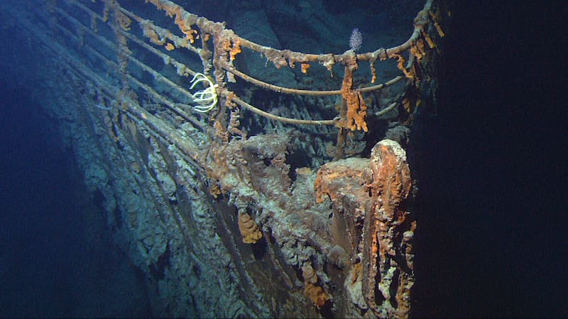 La icónica barandilla de proa del Titanic se derrumbó. (Foto: archivo).