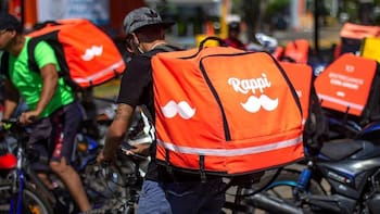 ‘Preferimos que no nos den seguro social’: repartidores de apps se quejan de reforma laboral