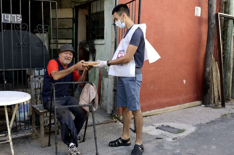 Cáritas tiene 40.000 voluntarios y 3500 sedes en todo el país.