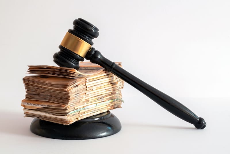 El propietario del Volkswagen Golf ha ignorado las normas, lo que ha resultado en una deuda que supera los 200.000 euros. (Imagen: archivo)