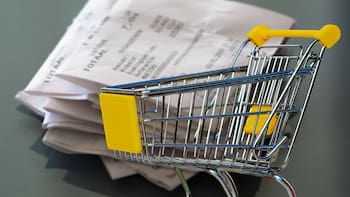 No es ser acumulador guardar todos los tickets de compras. La psicología descubrió el rasgo de personalidad que comparten millones de personas
