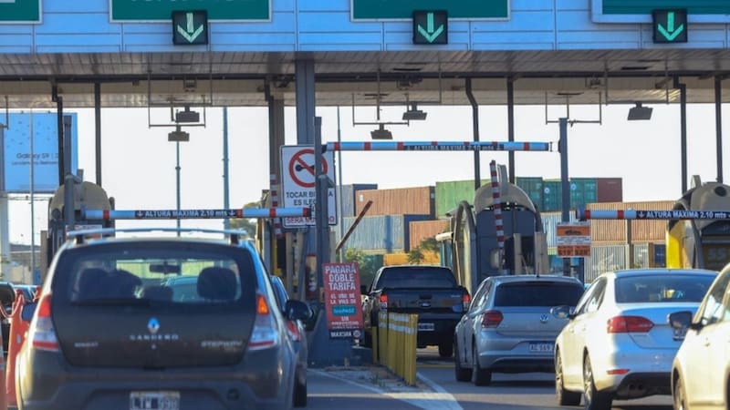Hace unas semanas había aumentado los peajes de rutas nacionales y accesos a CABA.