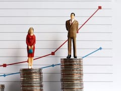 Brecha de género: hombres concentran 71% de los retiros en Afores, mujeres, 29%