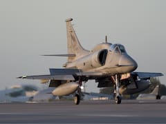 Argentina dio de baja el caza A-4AR Fightinghawk: las razones del retiro y qué viene para la Fuerza Aérea