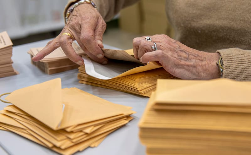 La Abogacía ve imposible revisar 170.000 expedientes de la ley de nietos antes de 2027.