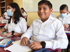 Beca Rita Cetina 2025: fechas de entrega de tarjetas y próximos pasos para rezagados