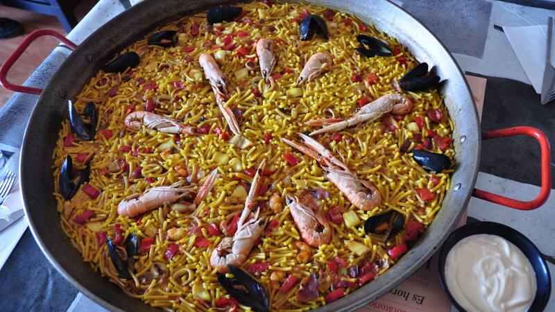 Ni paella ni esgarraet: esta es la receta valenciana más deliciosa que puedes preparar.