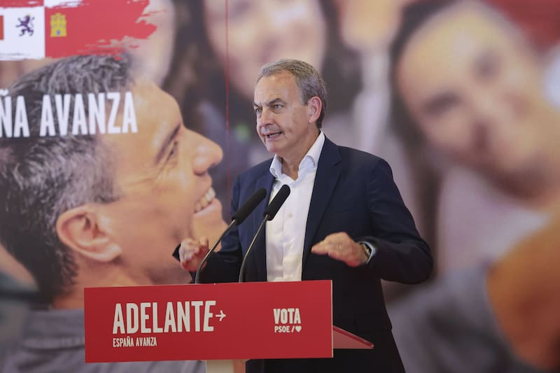 Las repercusiones en la militancia del PSOE tras la imputación a Zapatero.