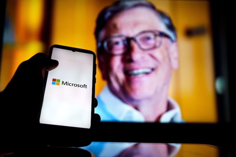 Microsoft, compañía cofundada por Bill Gates, lanzó su propia línea de celulares. Fuente: archivo.