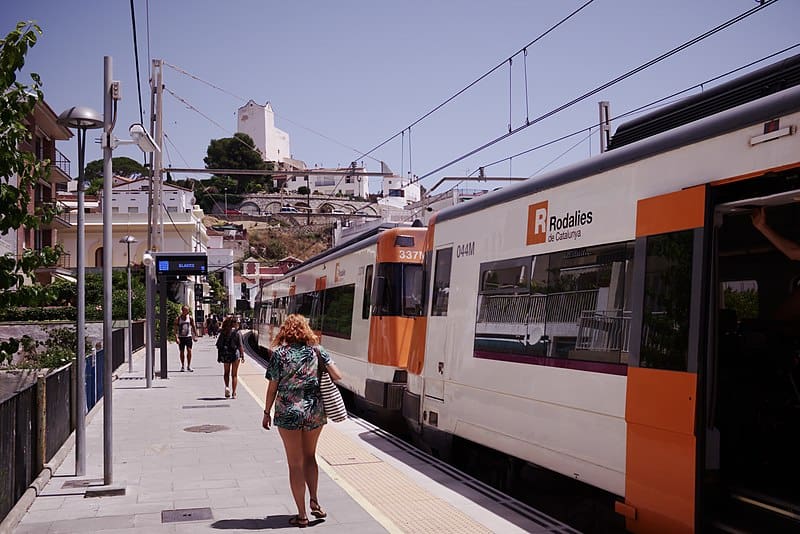 Se puede llegar a San Pol del Mar a través del sistema de Rodalies de Catalunya (Fuente: archivo)