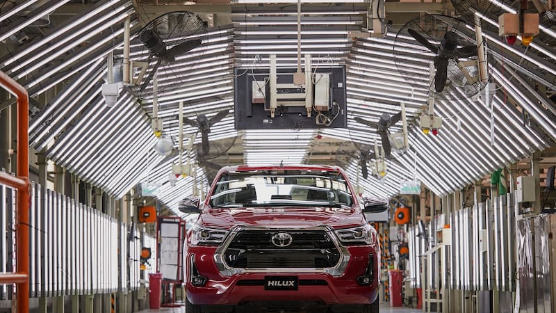 Toyota ubicará la línea Hiace al lado de su nave productiva en Zárate.