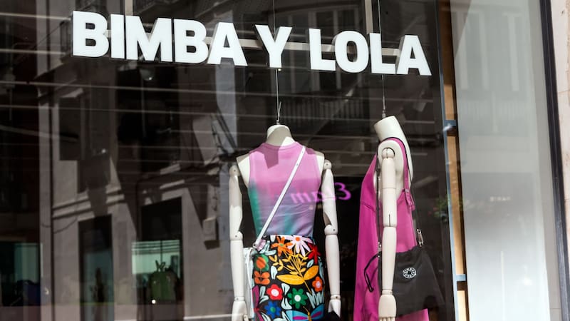 Bimba y Lola ya tiene disponibles sus descuentos con productos desde el 20% a rebajas de 60%. Fuente: Archivo