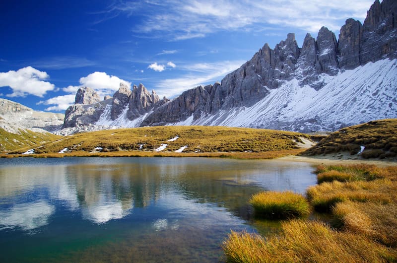 Un pueblo en los Alpes Suizos se derrumbó debido al cambio climático. Fuente: Archivo.