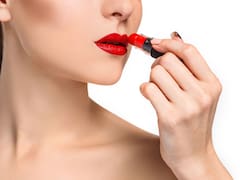 Estos son los labiales de Mercadona en tendencia: nuevos modelos en barra con colores vibrantes que duran hasta 12 horas