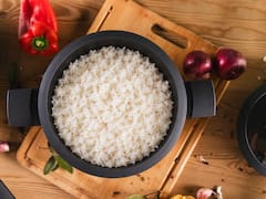 Cómo evitar que el arroz se pegue en la cacerola: el secreto para que quede suelto y perfecto