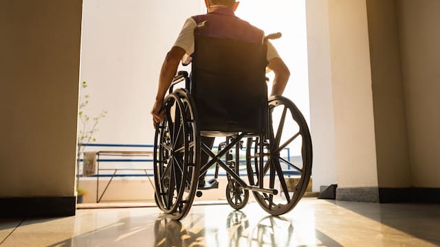 Adiós a la pensión por discapacidad: el Gobierno se la eliminará a las personas que no cumplan este requisito