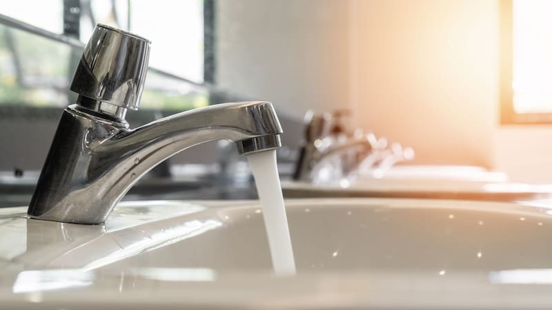 El proyecto implica el desarrollo de una red de agua potable para La Paz.