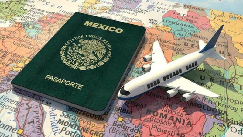 Oficial | Aeropuertos de Cancún, Los Cabos y Vallarta prohíben la salida al país a todas las personas que no cumplan con los requisitos de su pasaporte. Fuente: Shutterstock.