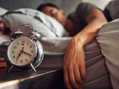 Ni ocho, ni nueve: científicos revelan cuántas horas dormir para controlar el azúcar en sangre